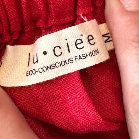 Lu.ciee‎ NWT 2 piece red linen pantsuit sustainable fabric size S/M - Picture 11 of 16